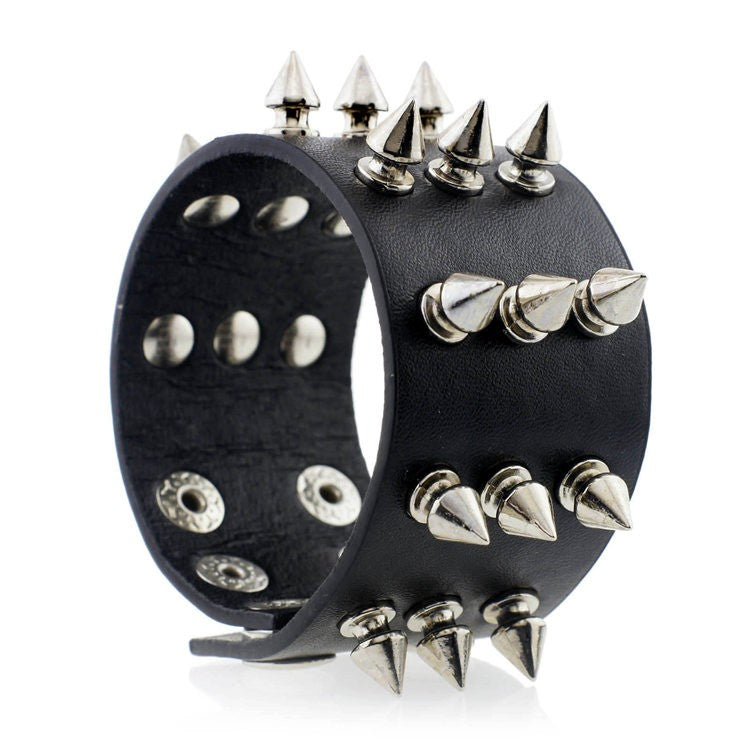 Men's  Metal Cone Rivet Leather Wristband